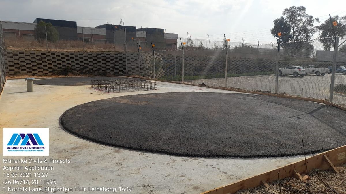 Asphalt application by Mahanke Civils & Projects, Klipfontein, Lethabong - 16.07.2021